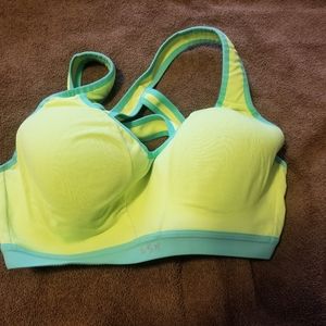 VSX padded sports bra